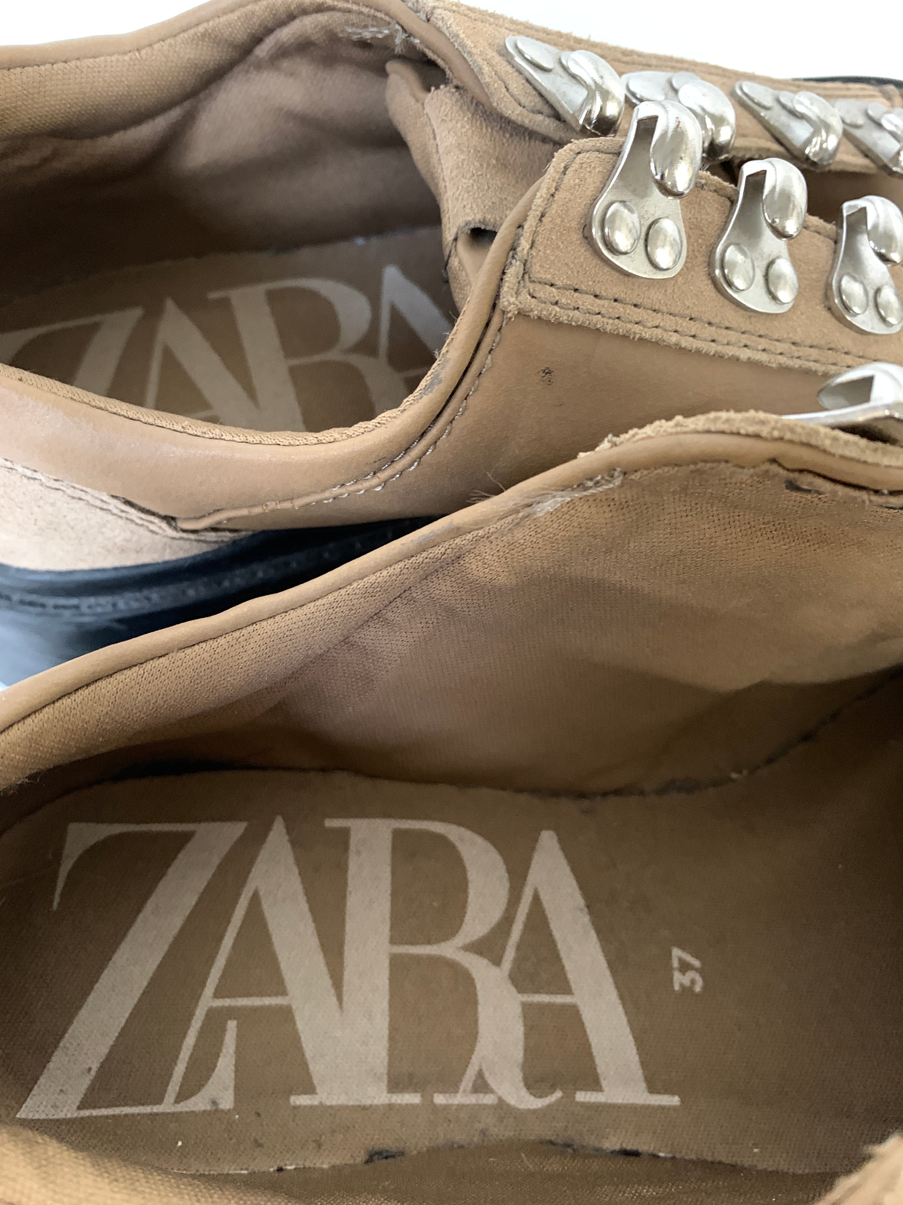 Zara Sko